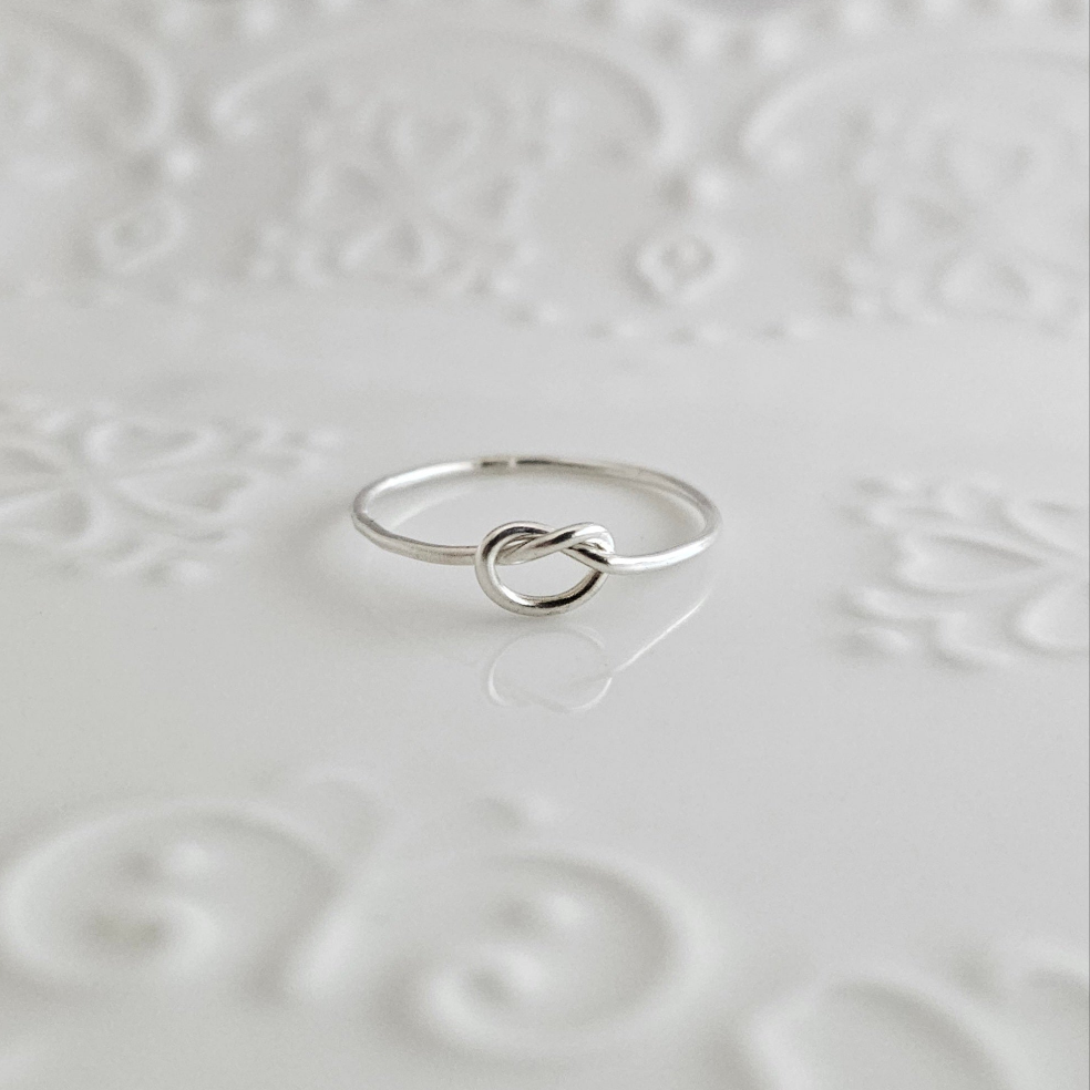 Delicate Knot Ring - Sterling Silver