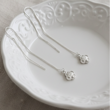 Fleuré Threader Earrings