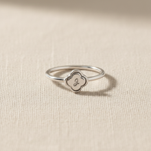 Fleuré Stackable Ring - Signet