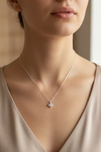 Fleuré Necklace