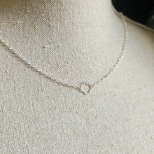 Fleuré Delicate Link Necklace