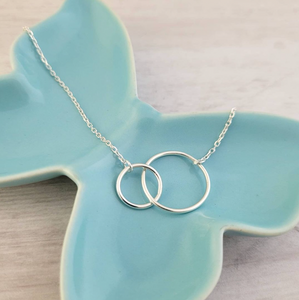 Sterling Silver Interlocked Circles Necklace