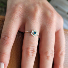 Bague empilable à 6 pétales en forme de fleur avec pierre de naissance